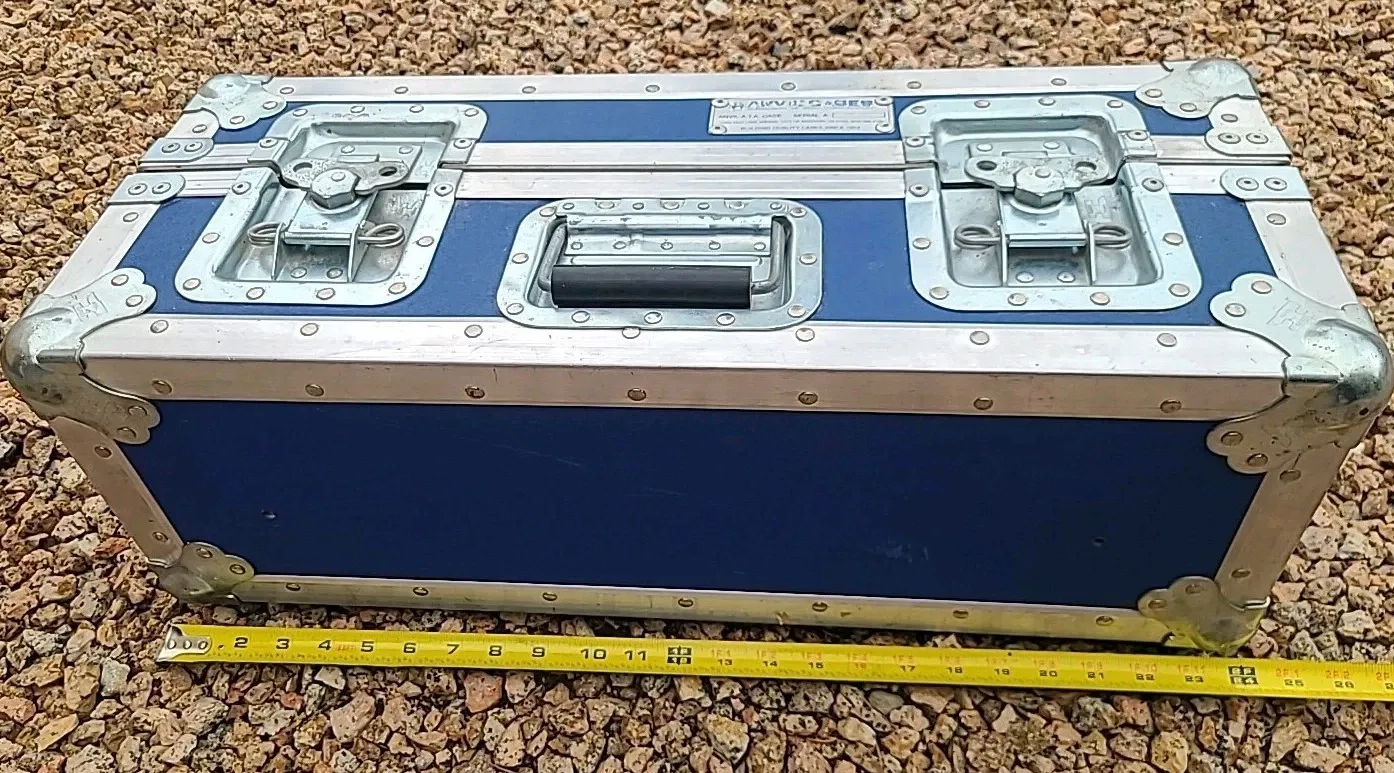 Anvil ATA Flight Case Road Case 24x10x9 - Blue - Pro Audio/Gear Protection